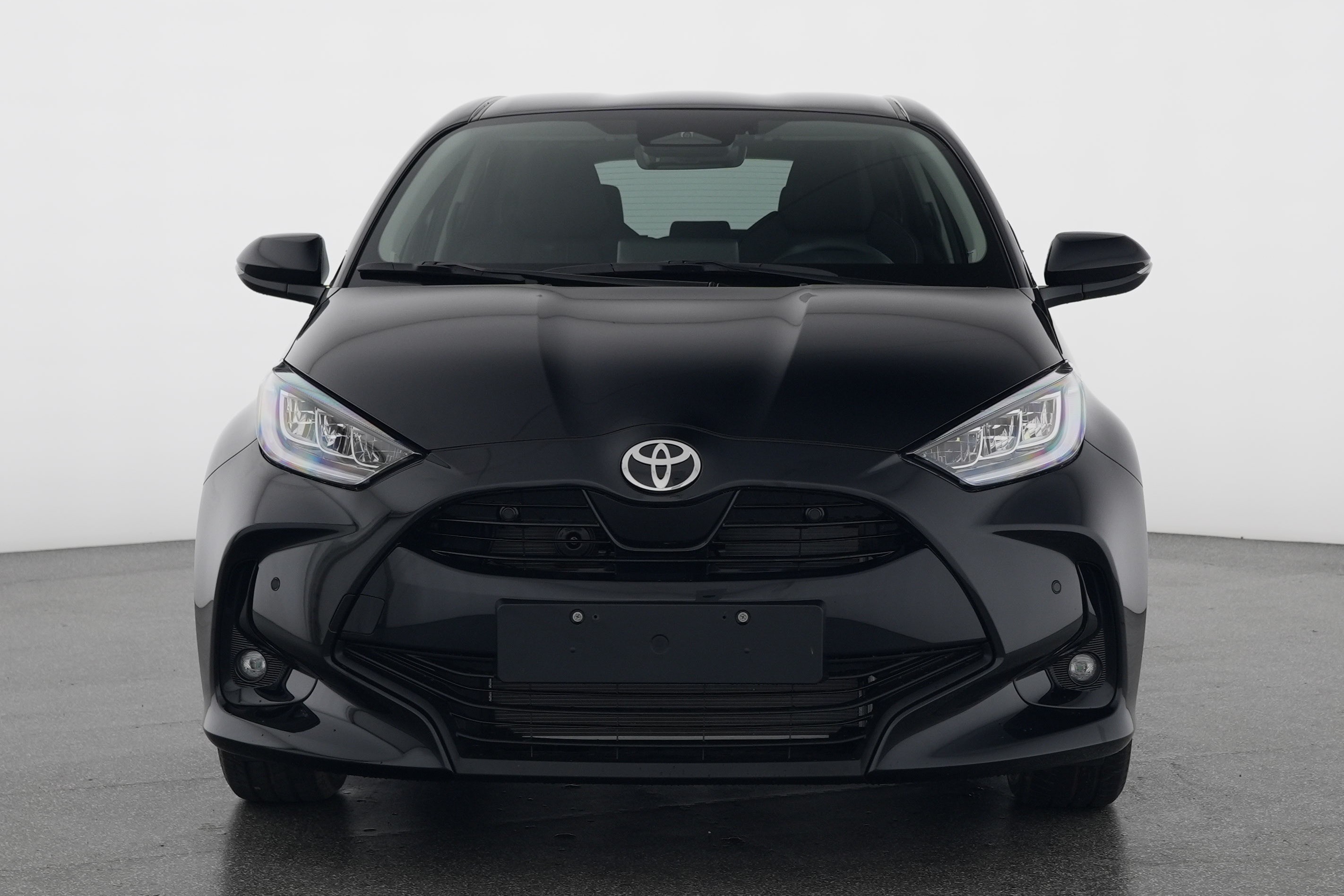 Toyota Yaris 1.5 VVT-i HSD Trend
